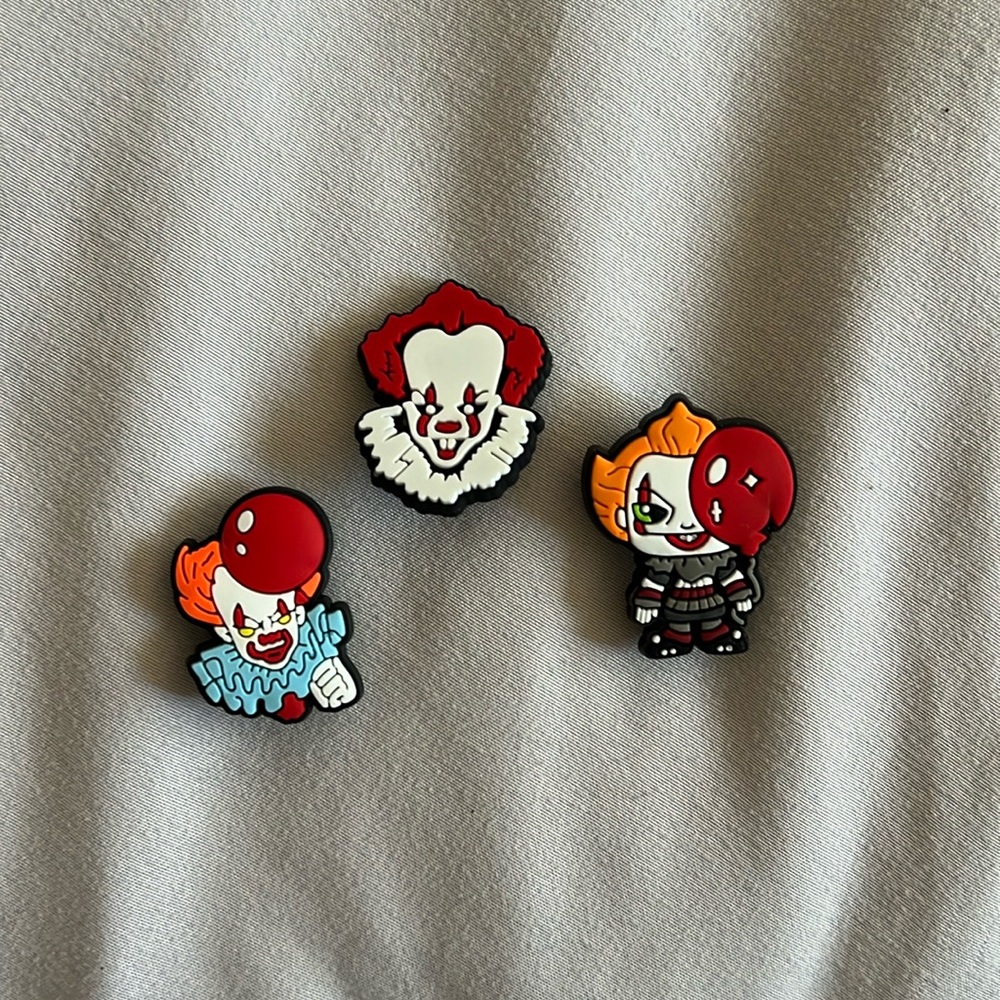 It movie croc charms
